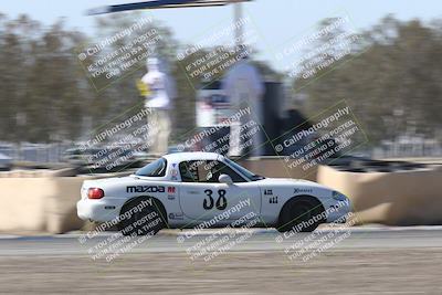 media/Jun-02-2024-CalClub SCCA (Sun) [[05fc656a50]]/Group 3/Qualifying/